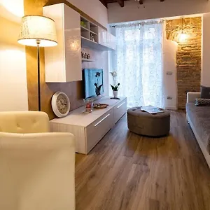 Apartment Carrara Deluxe Bergamo