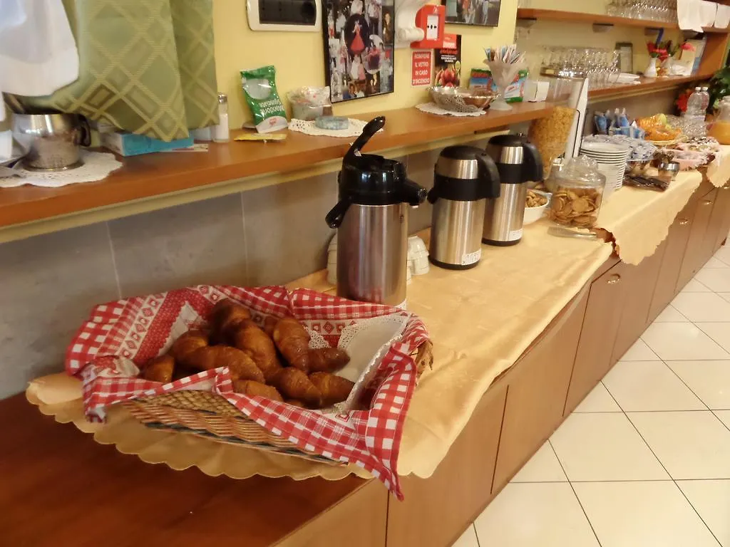**  Hotel Lucerna Arma di Taggia Italia