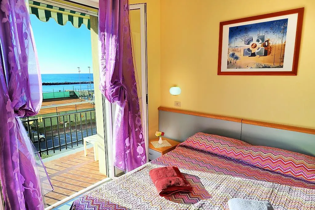 Hotel Lucerna Arma di Taggia